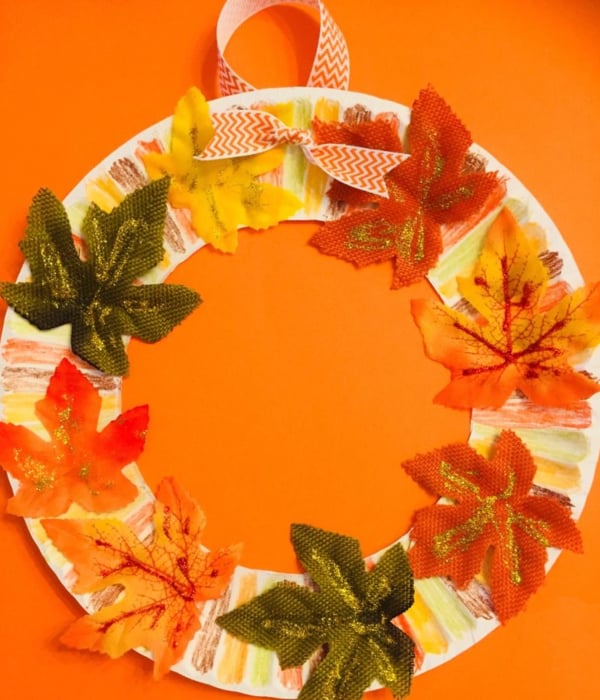 Autumn leaf paper plate wreath