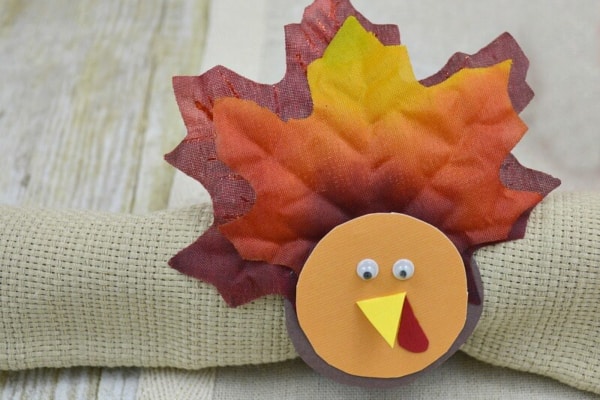 DIY Thanksgiving Napkin Holder