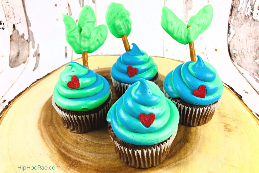Earth Day Cupcakes, 4 on a wooden tray
