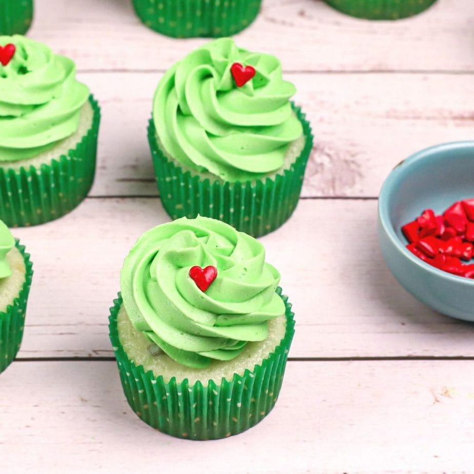 Easy Grinch Cupcakes