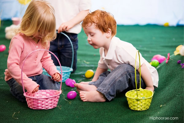 kids hunting for eggs 