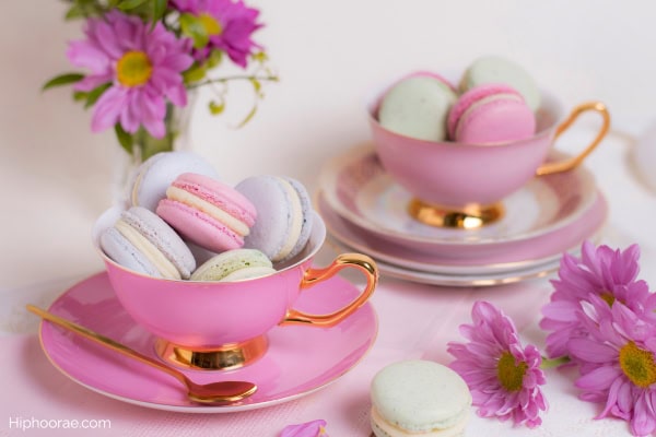 macarons on teacups