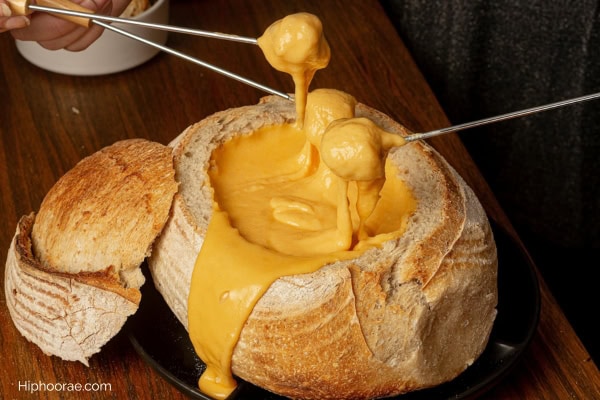 cheese fondue on bread