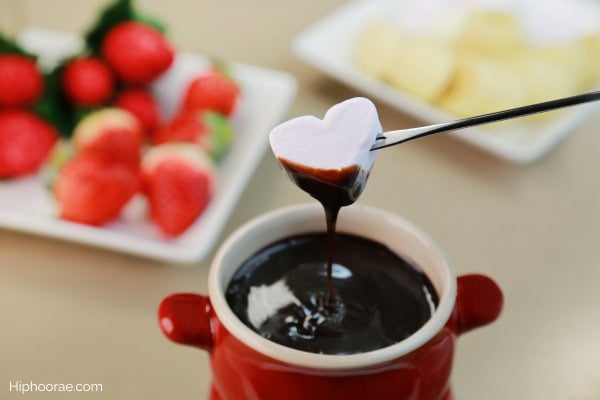 chocolate fondue