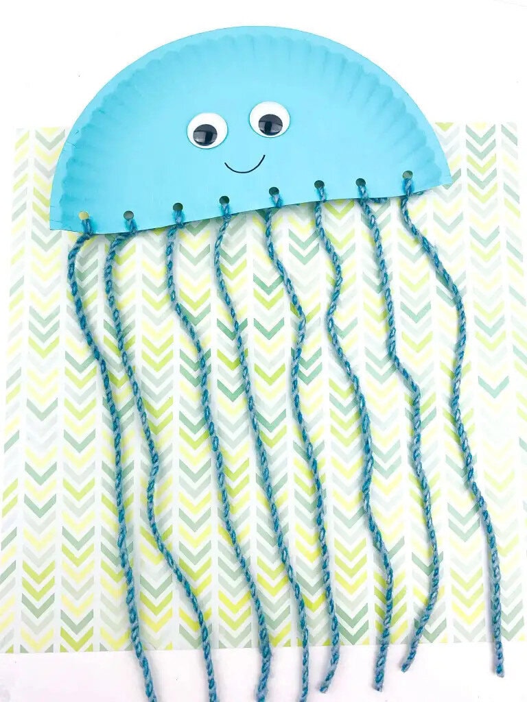 paper plate jellyfish